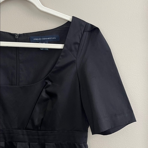 French Connection black scoop neck short sleeves mini dress size 8 - Picture 6 of 15
